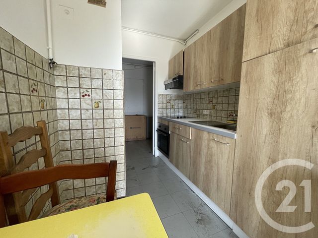 Appartement F5 à vendre - 4 pièces - 86.0 m2 - MARSEILLE - 13015 - PROVENCE-ALPES-COTE-D-AZUR - Century 21 Jnr Immo