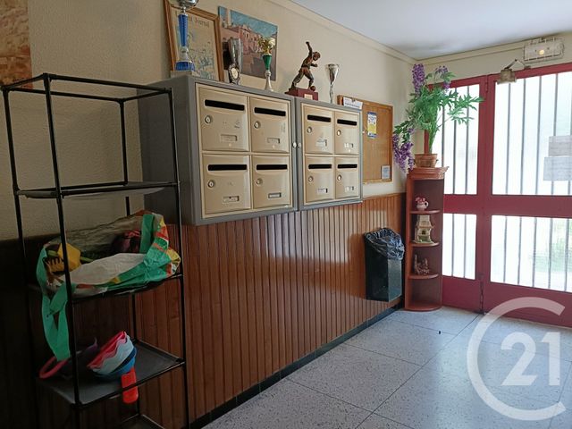 Appartement F4 à vendre - 4 pièces - 63.0 m2 - MARSEILLE - 13015 - PROVENCE-ALPES-COTE-D-AZUR - Century 21 Jnr Immo