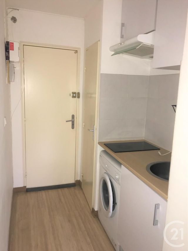 Appartement F1 à louer - 1 pièce - 17.52 m2 - AIX EN PROVENCE - 13 - PROVENCE-ALPES-COTE-D-AZUR - Century 21 Jnr Immo