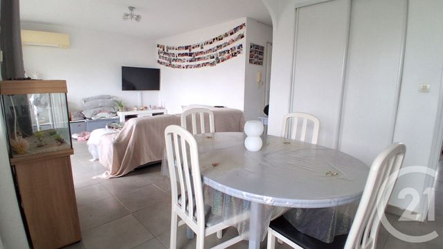 Appartement T4 à vendre - 4 pièces - 68.0 m2 - MARSEILLE - 13015 - PROVENCE-ALPES-COTE-D-AZUR - Century 21 Jnr Immo