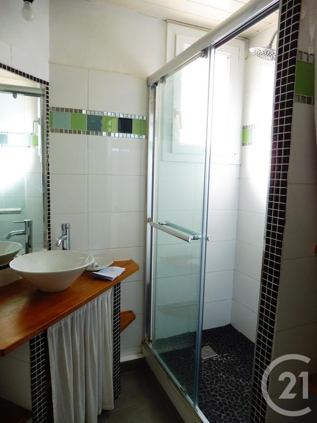 Appartement T4 à vendre - 4 pièces - 68.0 m2 - MARSEILLE - 13015 - PROVENCE-ALPES-COTE-D-AZUR - Century 21 Jnr Immo