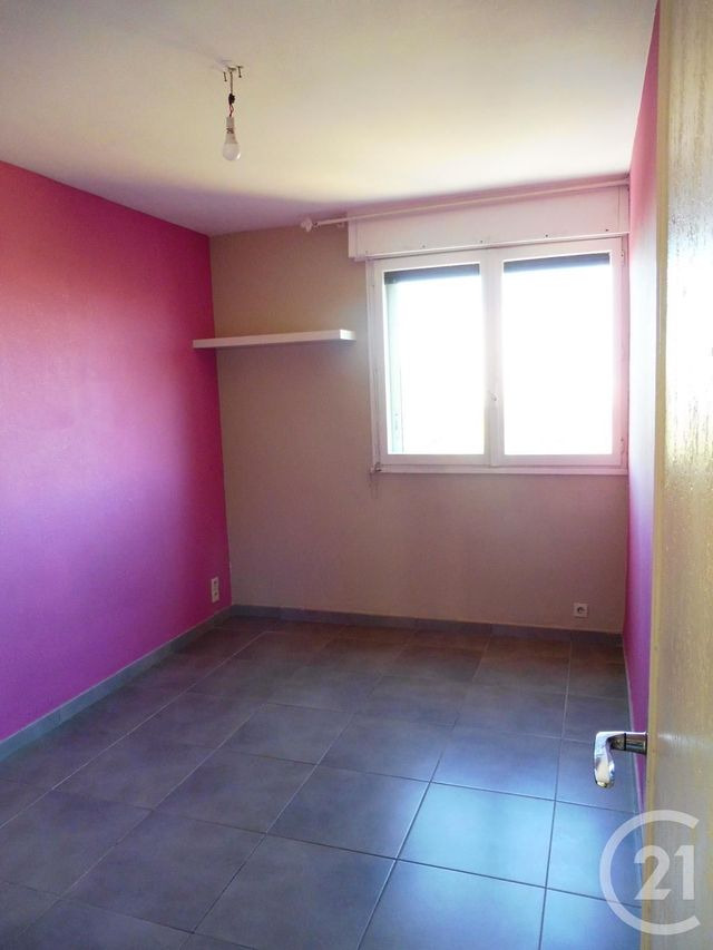 Appartement T4 à vendre - 4 pièces - 68.0 m2 - MARSEILLE - 13015 - PROVENCE-ALPES-COTE-D-AZUR - Century 21 Jnr Immo