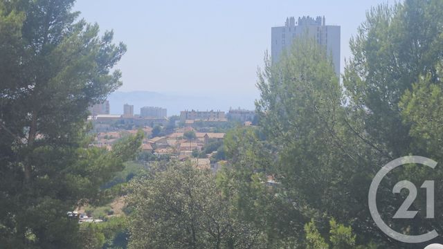 Appartement T4 à vendre - 4 pièces - 68.0 m2 - MARSEILLE - 13015 - PROVENCE-ALPES-COTE-D-AZUR - Century 21 Jnr Immo