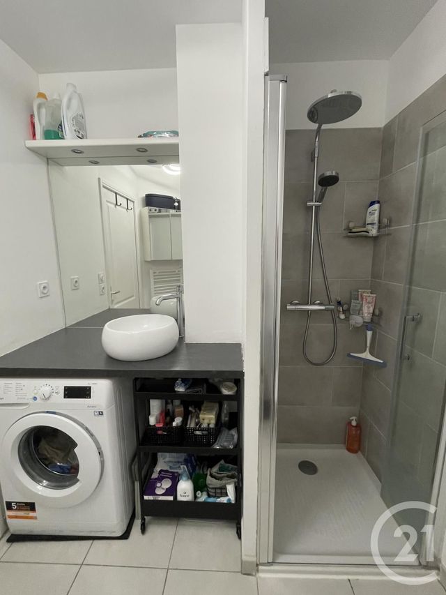 Appartement F2 à louer - 2 pièces - 42.1 m2 - VITROLLES - 13 - PROVENCE-ALPES-COTE-D-AZUR - Century 21 Jnr Immo