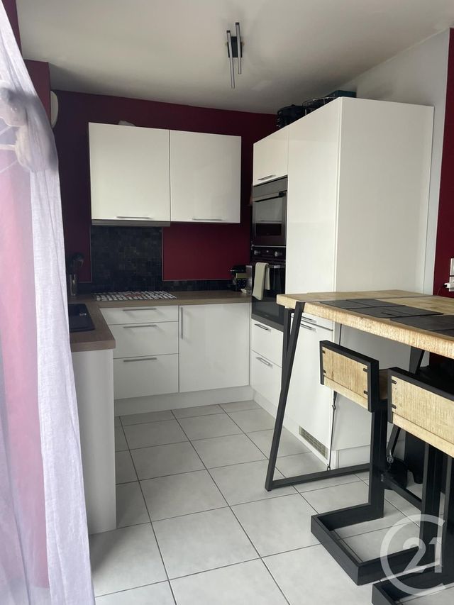 Appartement F2 à louer - 2 pièces - 42.1 m2 - VITROLLES - 13 - PROVENCE-ALPES-COTE-D-AZUR - Century 21 Jnr Immo