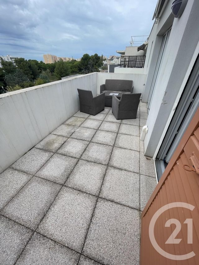 Appartement F2 à louer - 2 pièces - 42.1 m2 - VITROLLES - 13 - PROVENCE-ALPES-COTE-D-AZUR - Century 21 Jnr Immo