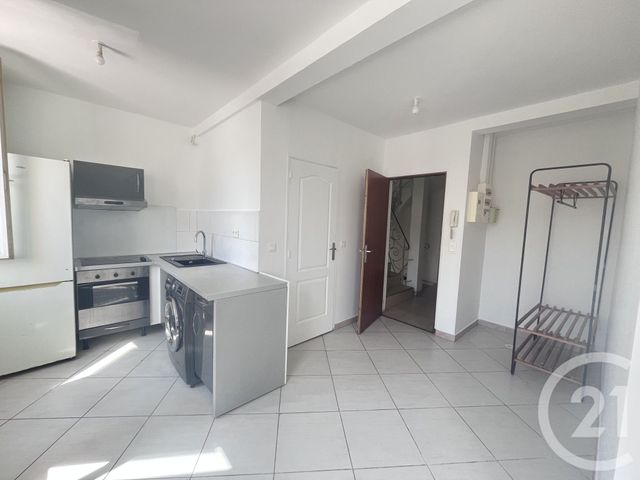 Appartement F1 à louer - 1 pièce - 28.81 m2 - MARSEILLE - 13015 - PROVENCE-ALPES-COTE-D-AZUR - Century 21 Jnr Immo