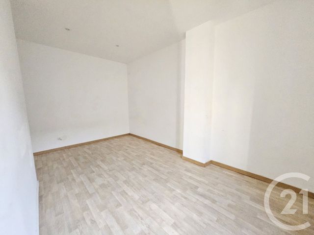 Appartement F2 à louer - 2 pièces - 31.62 m2 - MARSEILLE - 13015 - PROVENCE-ALPES-COTE-D-AZUR - Century 21 Jnr Immo