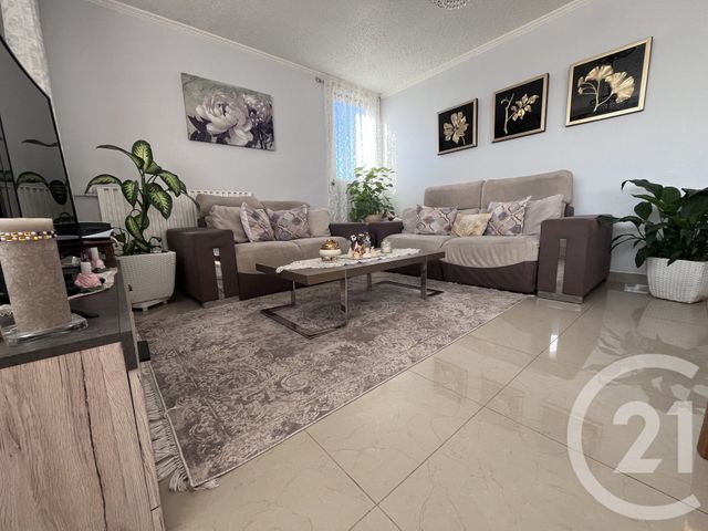 Appartement T4 à vendre - 4 pièces - 84.51 m2 - MARSEILLE - 13015 - PROVENCE-ALPES-COTE-D-AZUR - Century 21 Jnr Immo